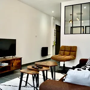 latelier-crest.hotels-rhonealpes.com/